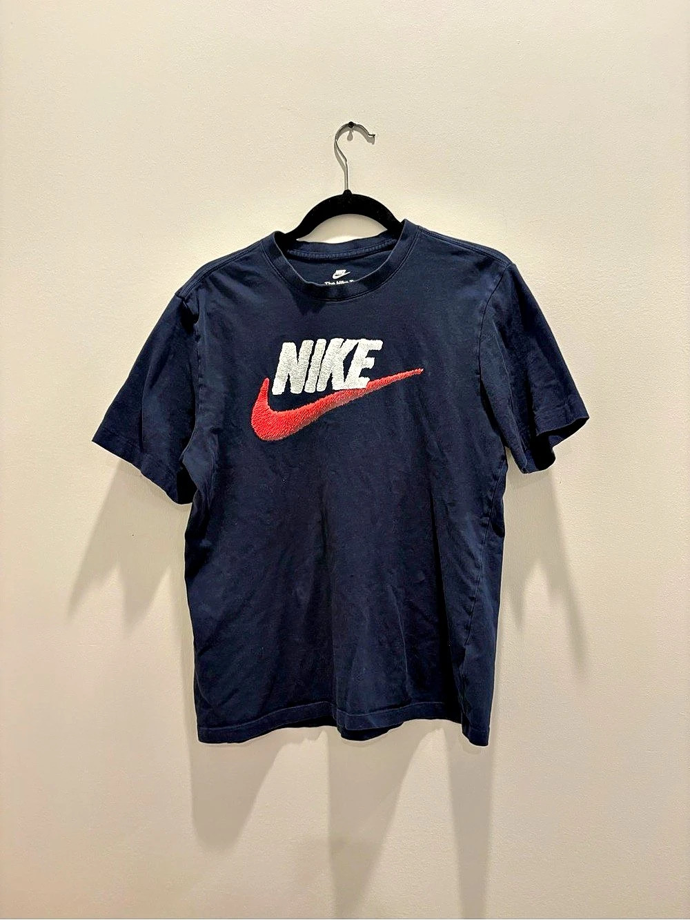 Nike The Nike Tee Graphic T-Shirt Blue & Red Medium